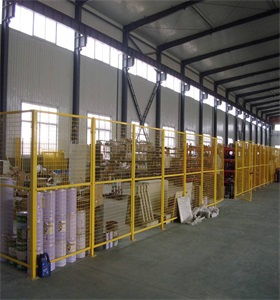 伊春草坪圍欄定制 實效導向的建材銷售策略